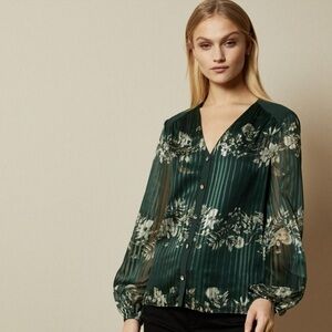 Ted Baker London Eveliin Blouse